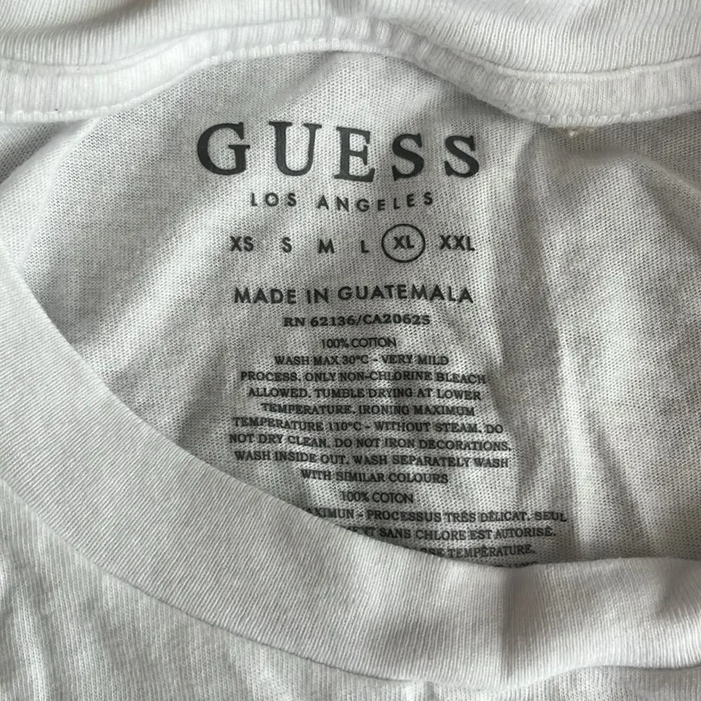 Guess tee - Picture 3 of 4